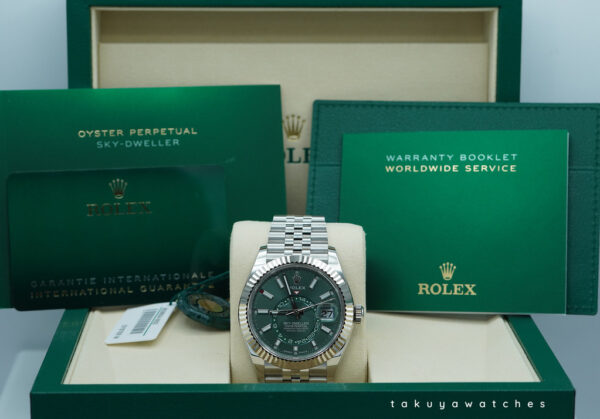 BRAND NEW Rolex 336934 SKY-DWELLER MINT GREEN DIAL JUBILEE BAND 2025 FULL SET - Image 2