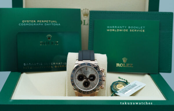 BRAND NEW Rolex 126515LN DAYTONA 18K RG OYSTERFLEX SUNDUST DIAL 2025 FULL SET - Image 2