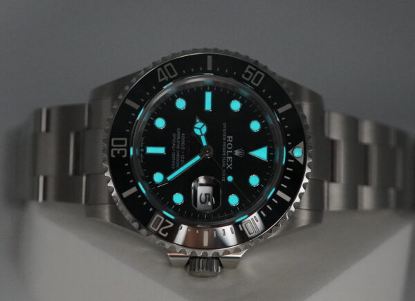 Rolex 126600 SEA-DWELLER CYCLOPS RED TEXT 43MM 2019 FULL SET - Image 11