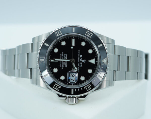 Rolex 126610LN SUBMARINER DATE 41 NEW MODEL 2023 WARRANTY FULL SET - Image 8