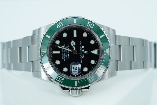 Rolex 126610LV SUBMARINER 41 GREEN MARK 1 BEZEL 2022 WARRANTY FULL SET - Image 9