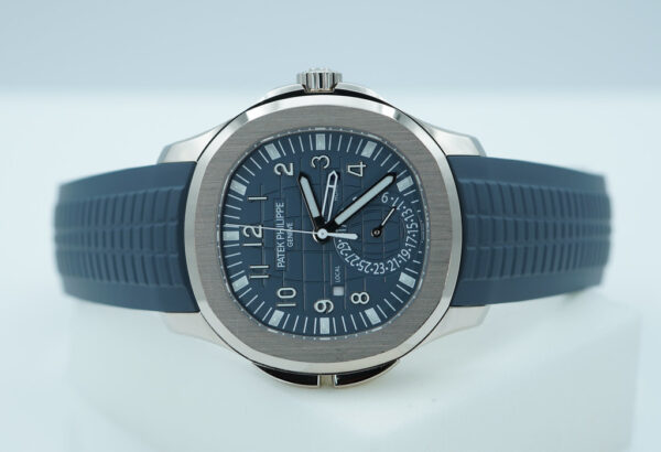 Patek PHILIPPE 5164G AQUANAUT TRAVEL TIME 18K WHITE GOLD BLUE DIAL 2024 NEW MODEL FULL SET - Image 10