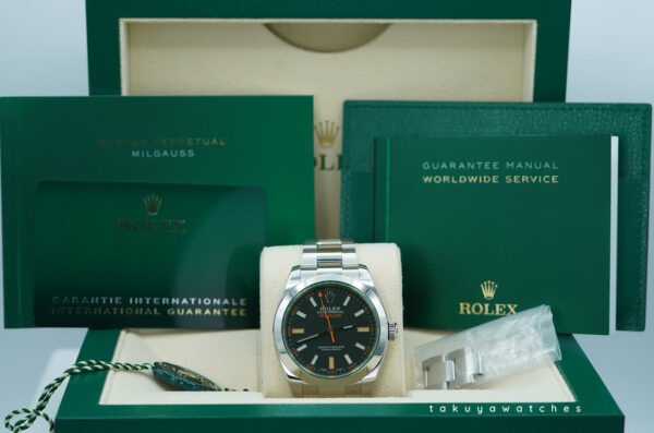 Rolex 116400GV MILGAUSS GREEN CRYSTAL BLACK DIAL 2021 WARRANTY FULL SET - Image 2